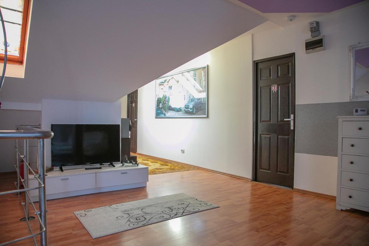 Appartement XXL-House à Târgu-Mureş Extérieur photo
